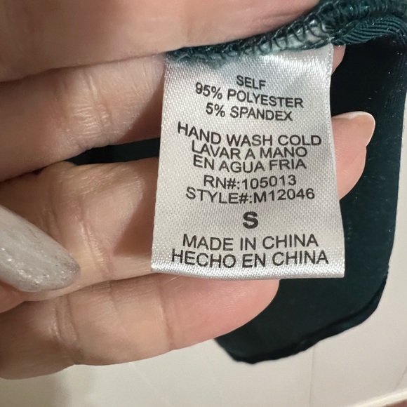 Andree by Unit Crushed Velvet Embroidered Top - Picture 7 of 8